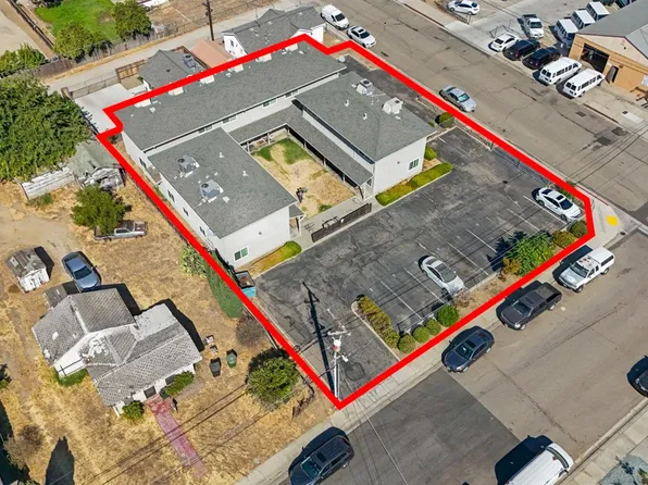 410 Pine St, Ripon, CA 95366