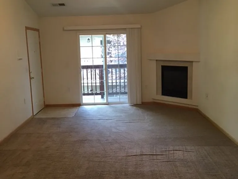 1221 University Ave #C-303 — Photo 6