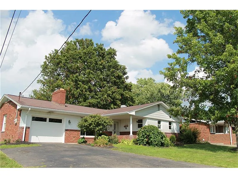 726 McGovern Rd photo 1