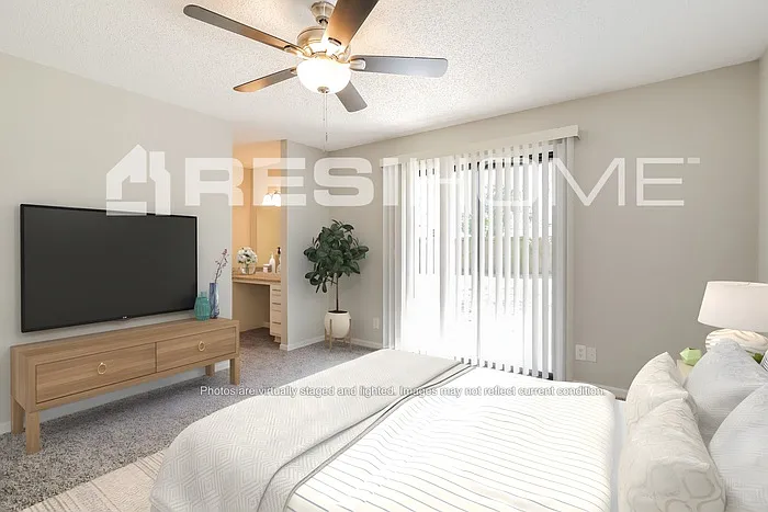 1258 Palm Dr — Photo 9