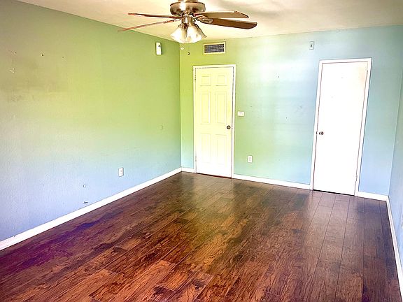 4th image of 9972 N Kendall Dr APT 1127