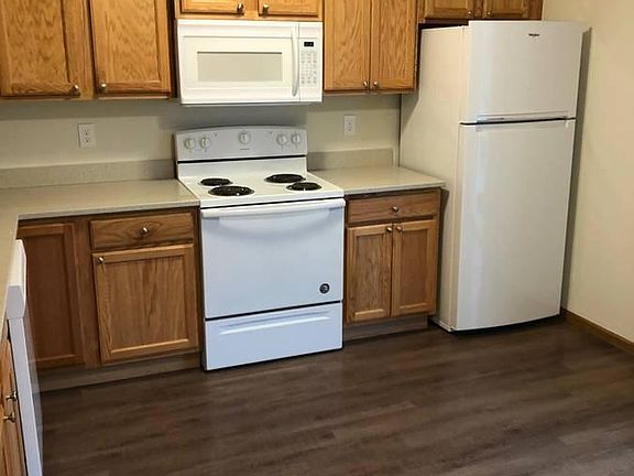 3rd image of 519 N Olive St