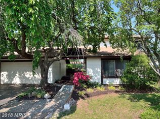 103 Park Hill Ln, Sterling, VA