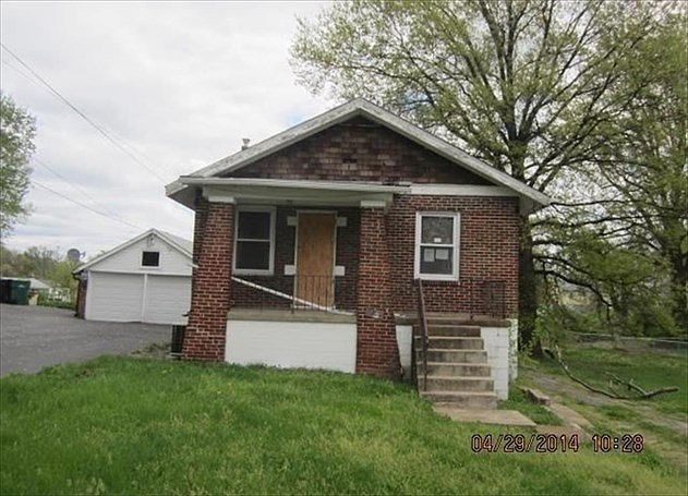 1st image of 2318 Wengler Ave