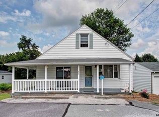 601 Memory Ln, Red Lion, PA 17356