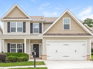 326 Crescent Woode Dr, Dallas, GA 30157