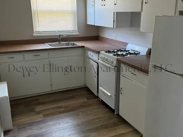29 Bennington Dr, Rochester, NY