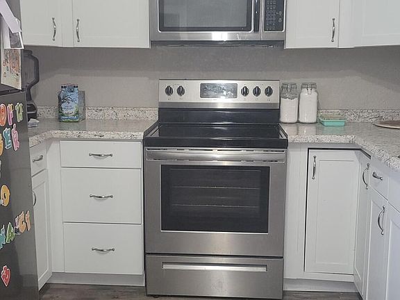 3rd image of 2701 Avenue F