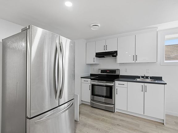 2nd image of 205 Cityscape Gdns NE #B
