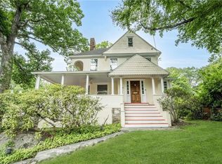 129 Nyac Ave, Pelham, NY 10803