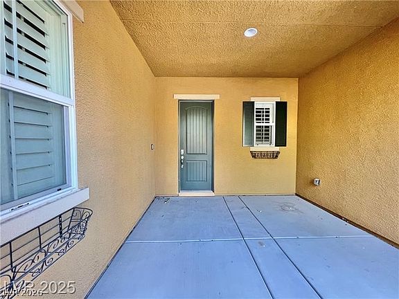 4th image of 2117 Thames View St