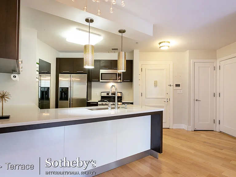 6405 Yellowstone Blvd #208A — Photo 5