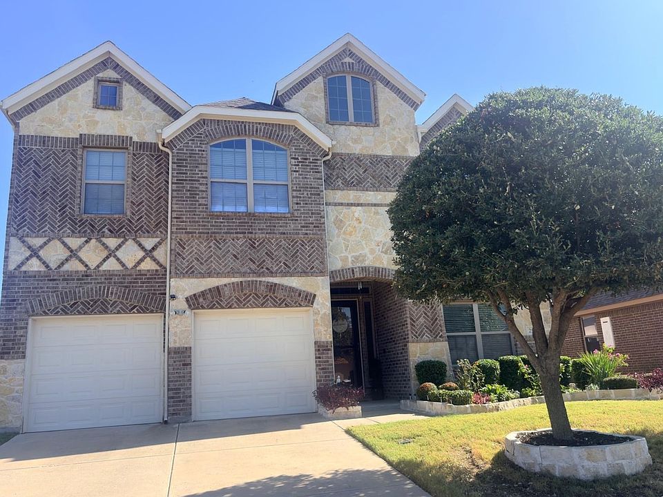 1st image of 252 Arbury Dr
