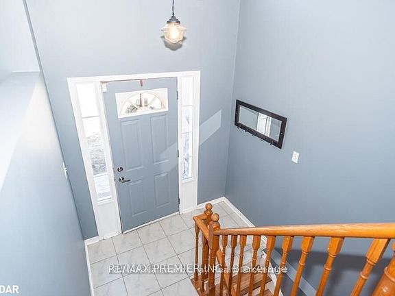 2nd image of 11 Draper Cres