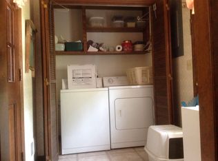 205 Poplar Ln, Camden, SC 29020