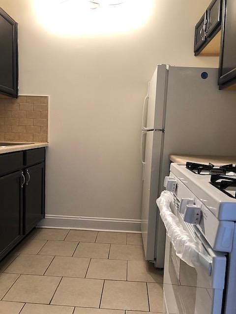 1st image of 123 N 3rd Ave #7P