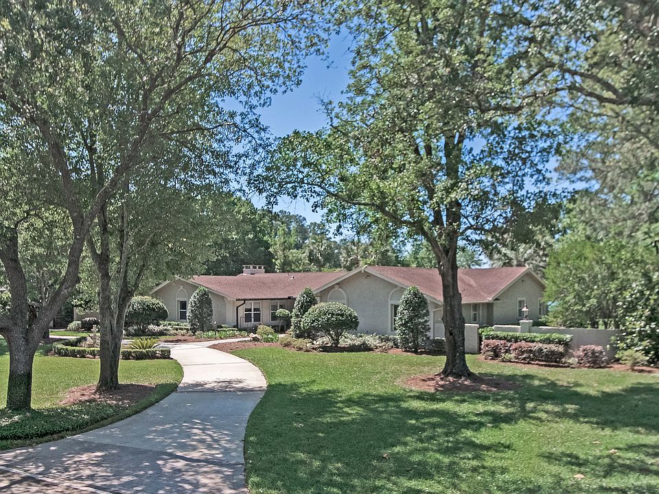 1st image of 10672 Woodsdale Ln S
