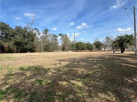 2nd image of 16683 Meisner Rd