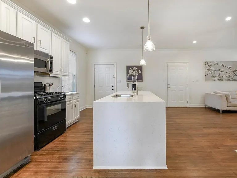 245 Hendrix Ave SW — Photo 5