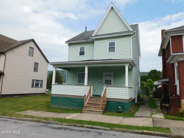 313 Walton Ave, Altoona, PA 16602
