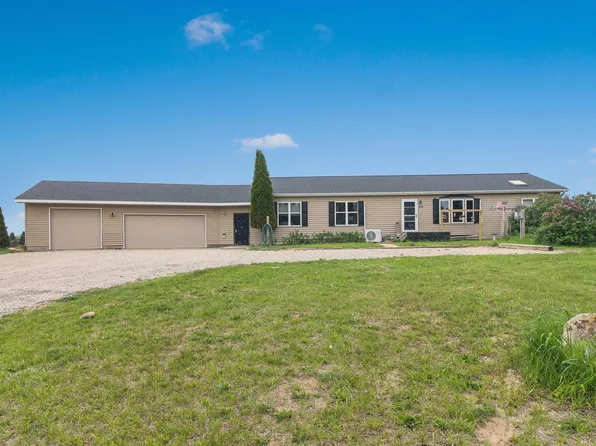 5838 Johnson Rd, Kingsley, MI 49649