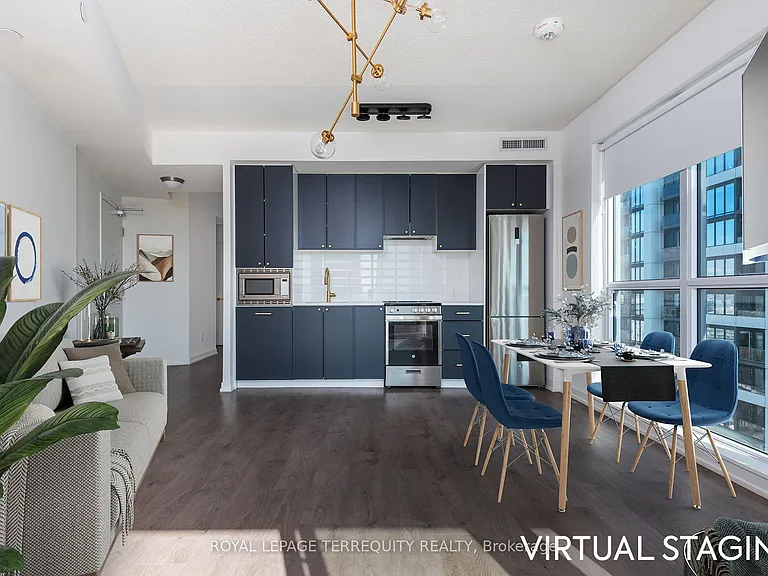 49 E Liberty St #1802 — Photo 17