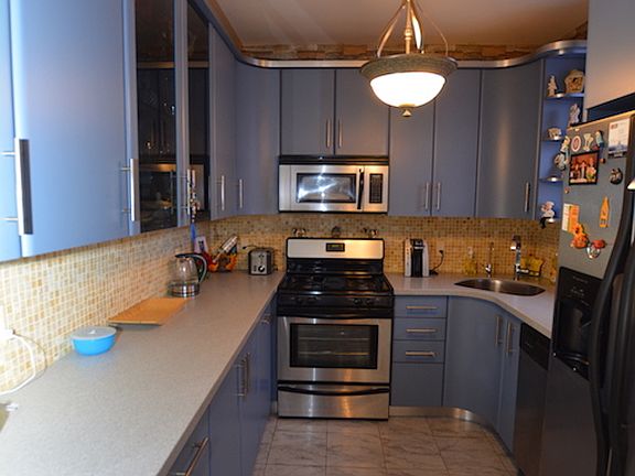 4th image of 1309 Avenue P Suite 1
