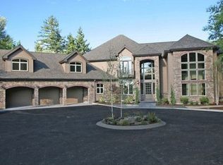 1252 NW Greenleaf Rd, Portland, OR 97229