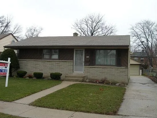 4134 N 69th St photo 1