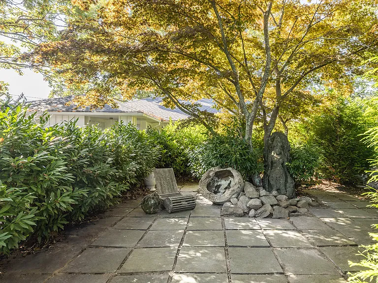 10 Helens Ln — Photo 36