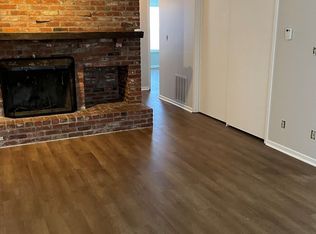 3401 SW Burnett Rd, Topeka, KS 66614