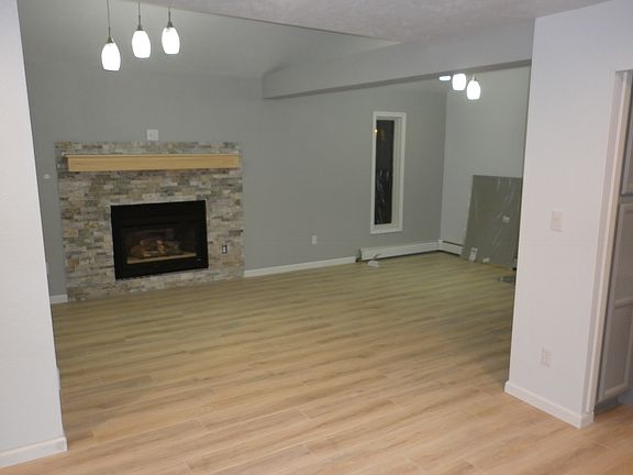 2nd image of 3334 Sun Glo Dr
