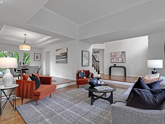 5th image of 2715 NW Linmere Dr
