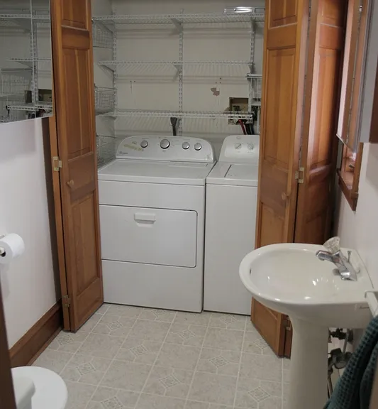 804 W 21st St — Photo 21