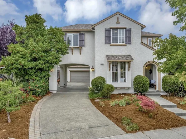 392 Winemaker Way, Windsor, CA 95492