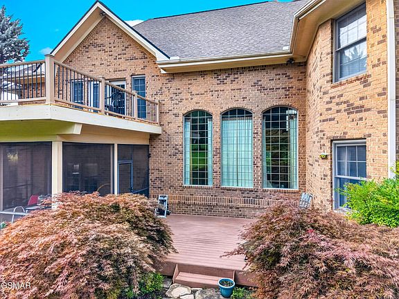 4th image of 4318 Stonehenge Way