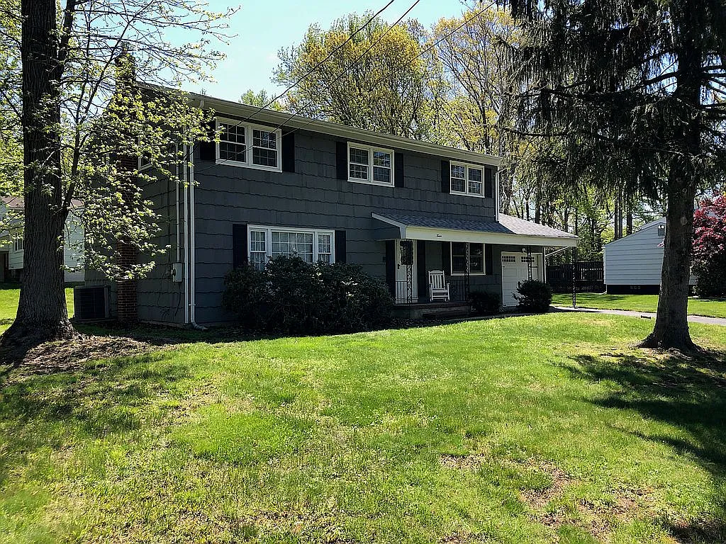 12 Annette Dr photo 1