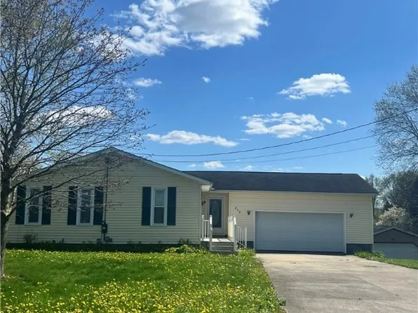 218 Burbank St, Creston, OH 44217