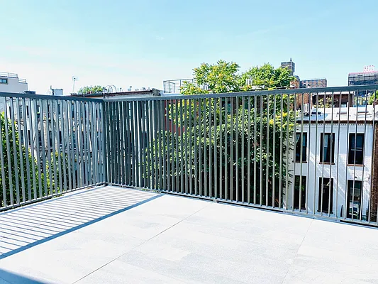 Rented by Blue Egg Realty Corp | media 38