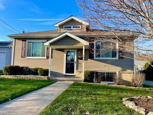 1001 Institute St, Valparaiso, IN 46383