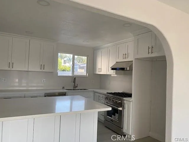9022 Washington Ave — Photo 2