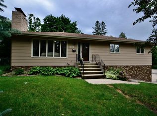 827 Tatepaha Blvd, Faribault, MN 55021