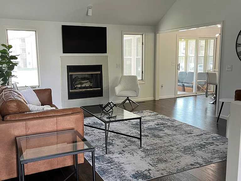 7333 Montclair Dr — Photo 17