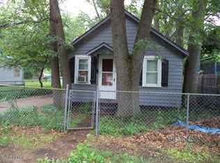 242 W Amsterdam Ave, Muskegon Heights, MI