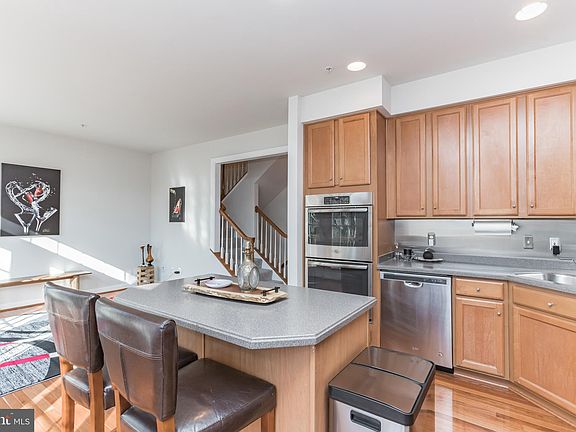 3rd image of 12411 Dorforth Dr