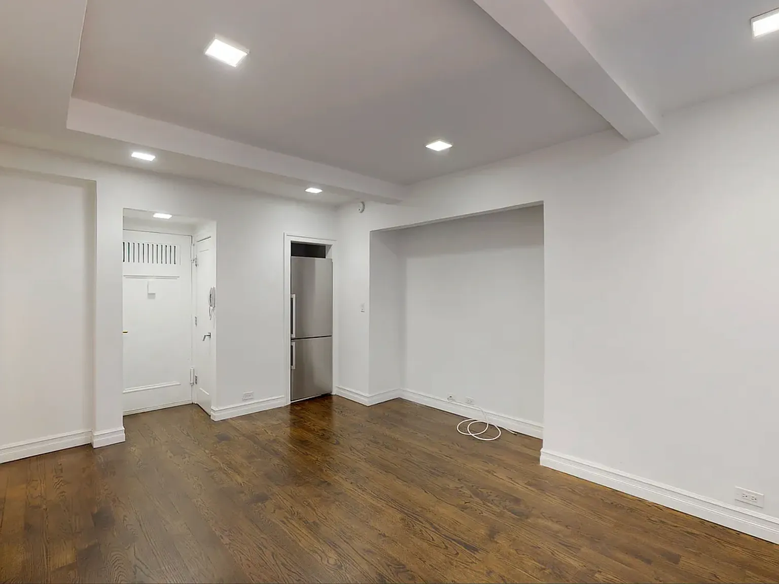 25 Tudor City Place — Photo 3