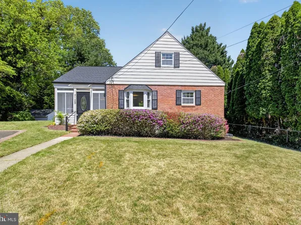 7128 Parkview Ave, Falls Church, VA 22042