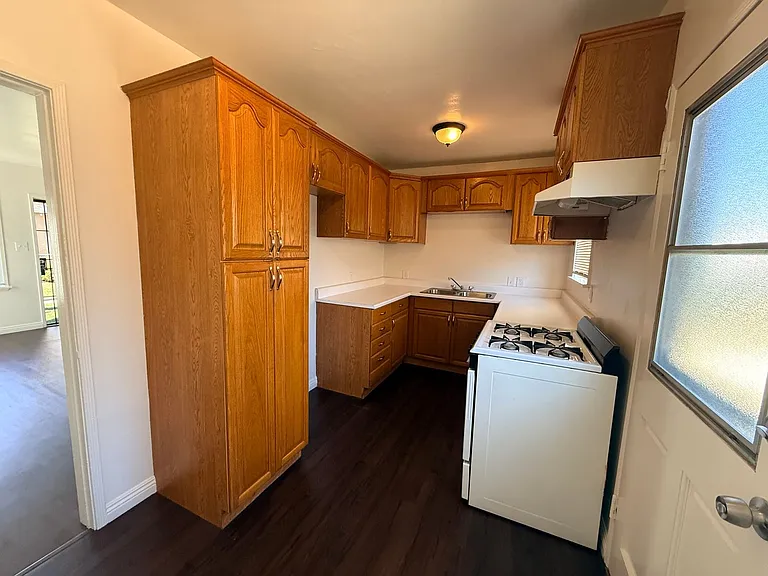 4530 — Photo 9