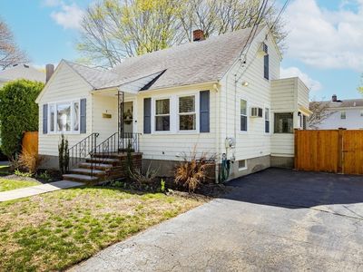 7 Linden Rd, Peabody, MA, 01960