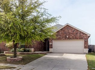 4456 Morning Song Dr, Fort Worth, TX 76244